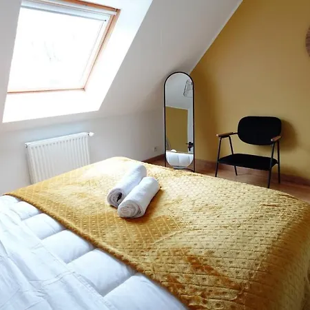 Grande Maison, Garage Et Jardin Appartamento Laventie