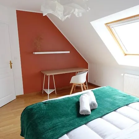 Appartamento Grande Maison, Garage Et Jardin