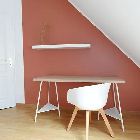 Grande Maison, Garage Et Jardin * Laventie