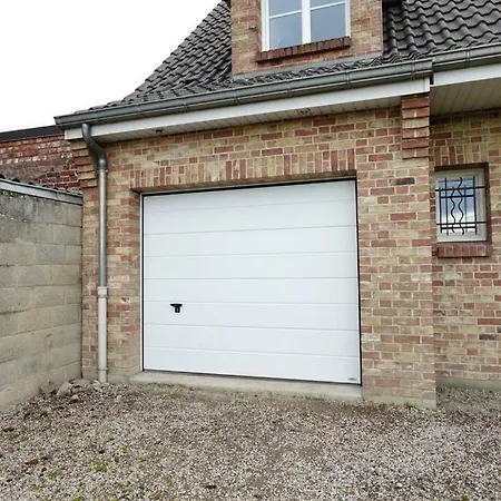 Grande Maison, Garage Et Jardin Laventie